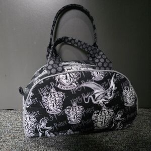 Warner Bros. Black and White Harry Potter Gryffindor CosmetiC Bag